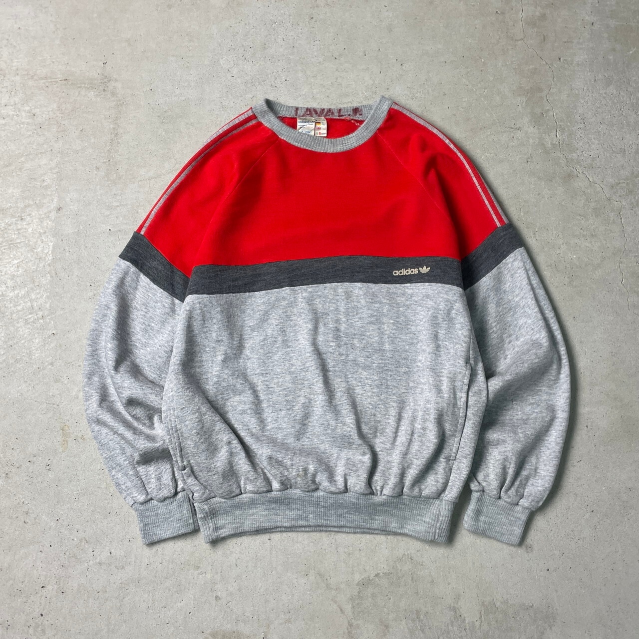 70〜80年代 チュニジア製 VENTEX社製 adidas アディダス アクリル 
