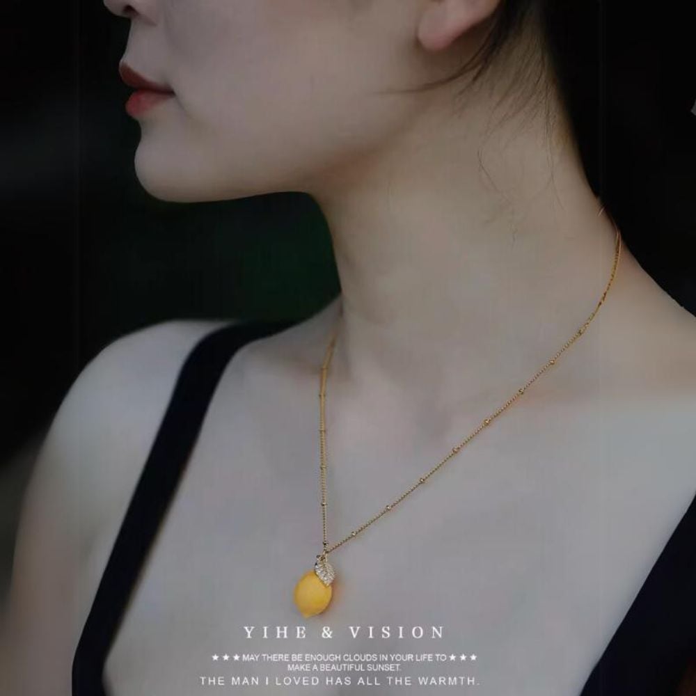 レモンと月の淡い関係ネックレス E00415 | EMMA GRAND