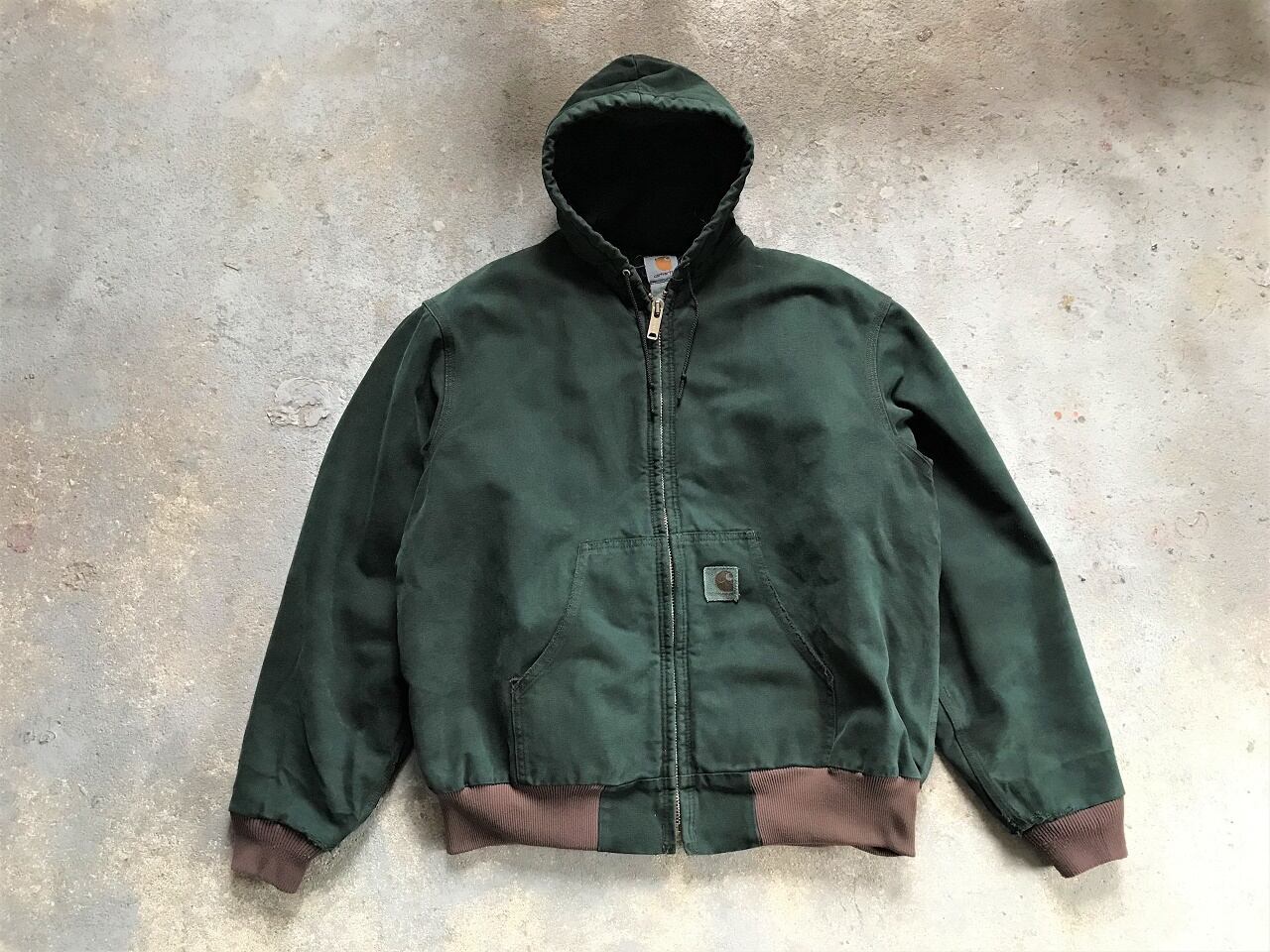 2000s Carhartt duck fabric active jacket