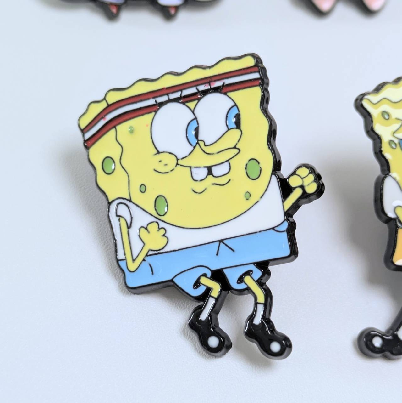 送料無料！ ★ピンズ PINS★ピンバッジ 【 SpongeBob SquarePants（ スポンジボブ ）】 スポンジボブヘアバンド〚アメリカン雑貨 アメトイ〛