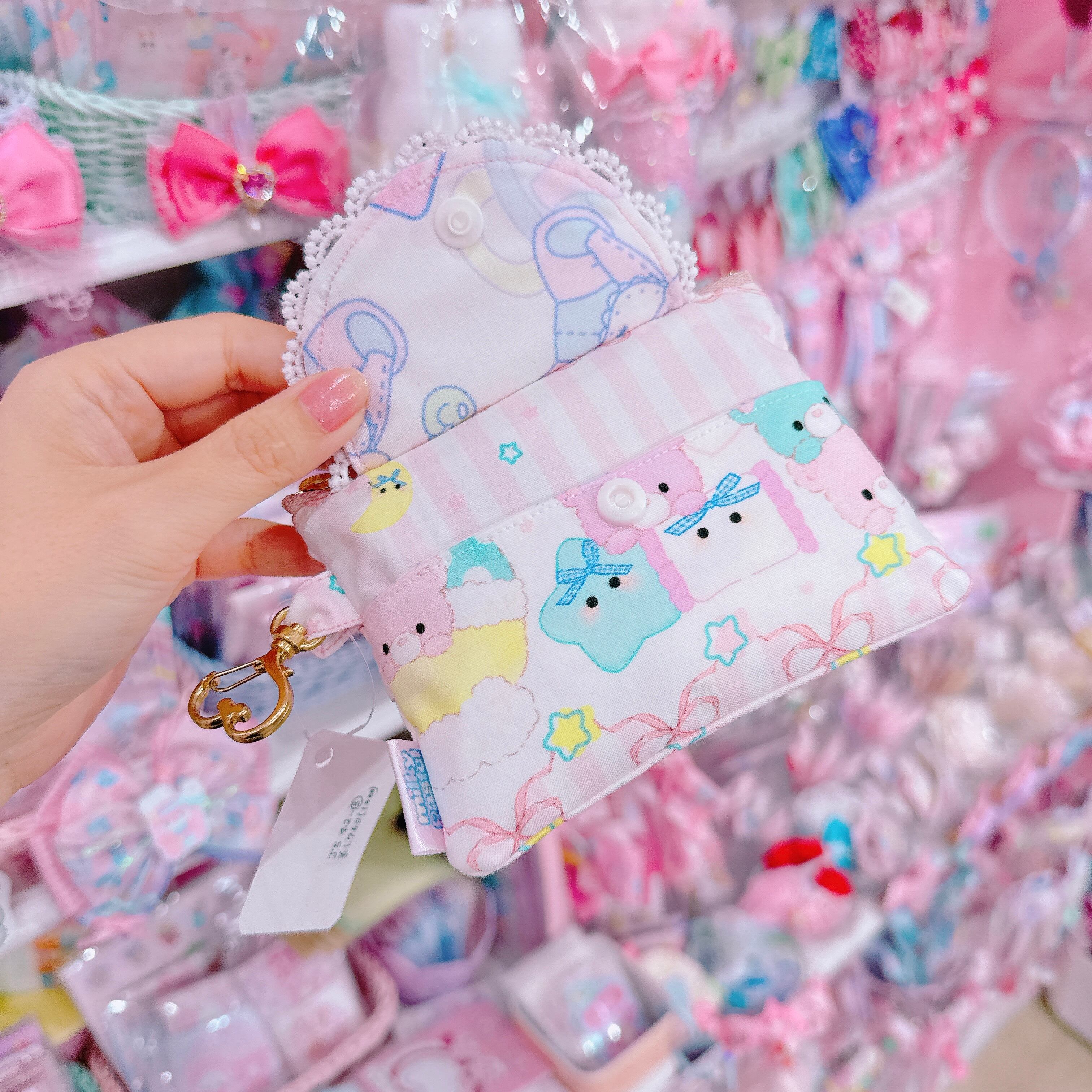 【J5】42-3キーホルダー付きポケティケース