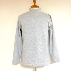 Bomber Heat Blast Warming Back Brushed Mock Neck Sweat　Gray Moku