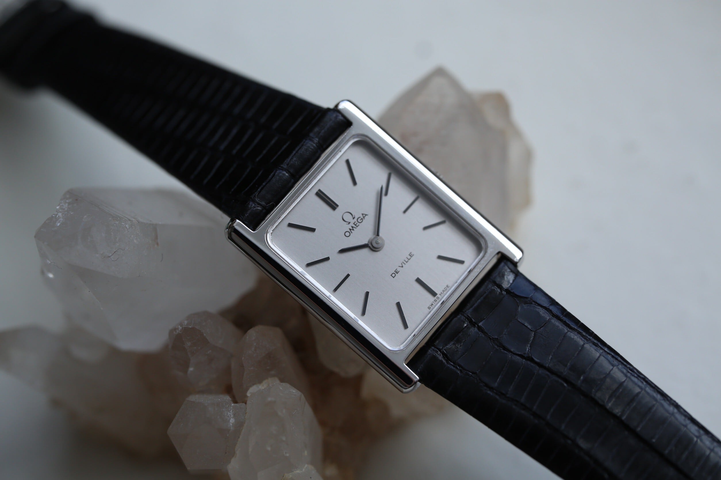 OMEGA】1974年製 デヴィル H型レクタンギュラー バーインデックス 格納