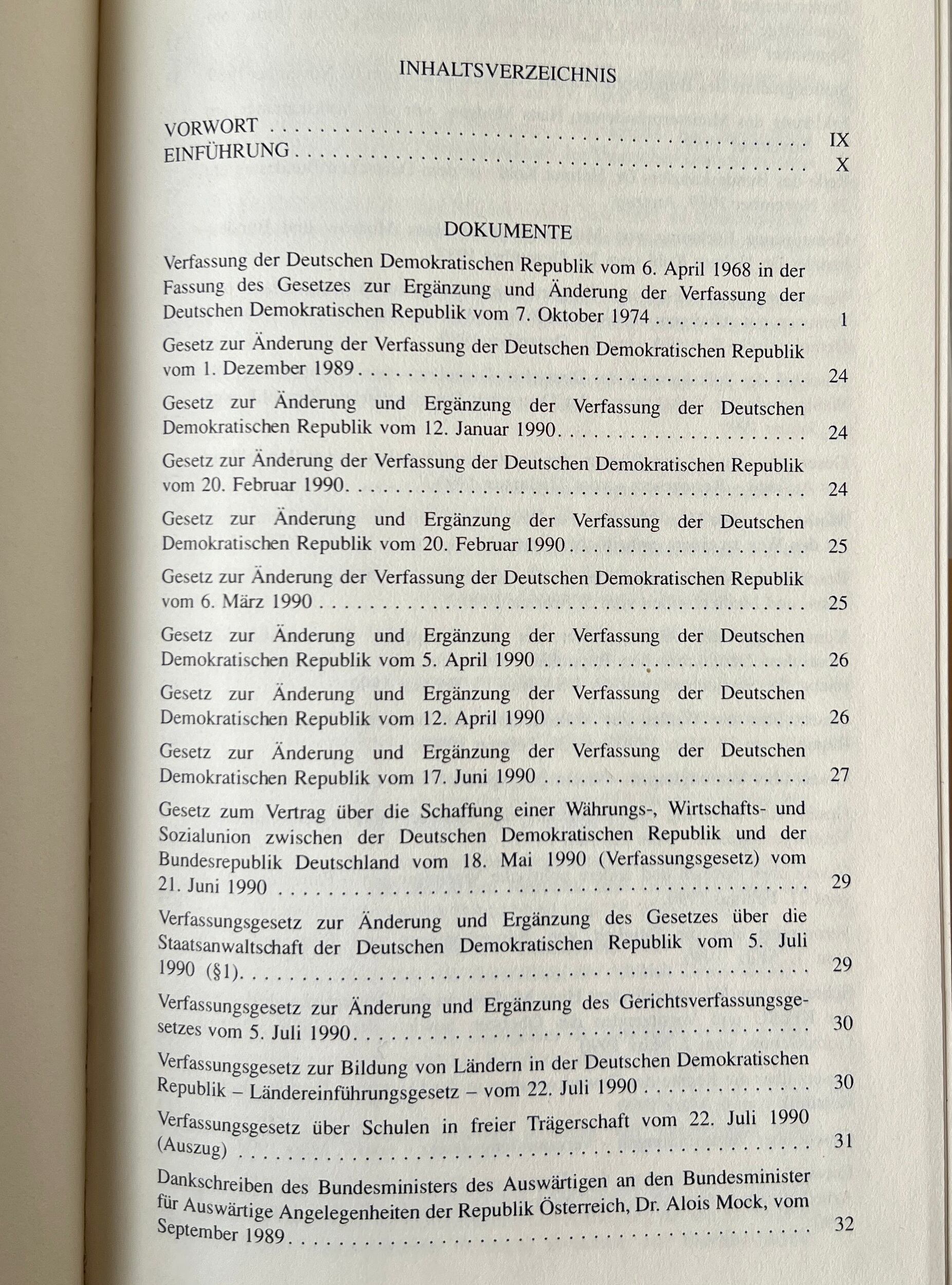 Dokumente der Wiedervereinigung Deutschlands <Kroeners Taschenausgabe Band 393> / Ingo von Muench / Alfred Kroener Verlag