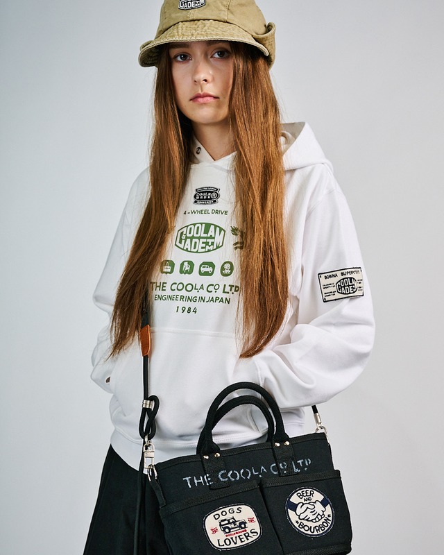 ダブルDOGロゴプリントベーシックフーディー (WHITE)　CQ-49073