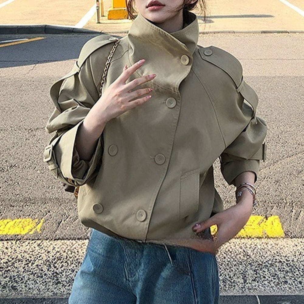 【送料無料】 スプリング コート ショート丈 レディース 春秋 韓国 アウター スタンドカラー きれいめ 大人 カジュアル 通勤 ビジネス オフィス レトロ おしゃれ 薄手 大人可愛い 大人女子