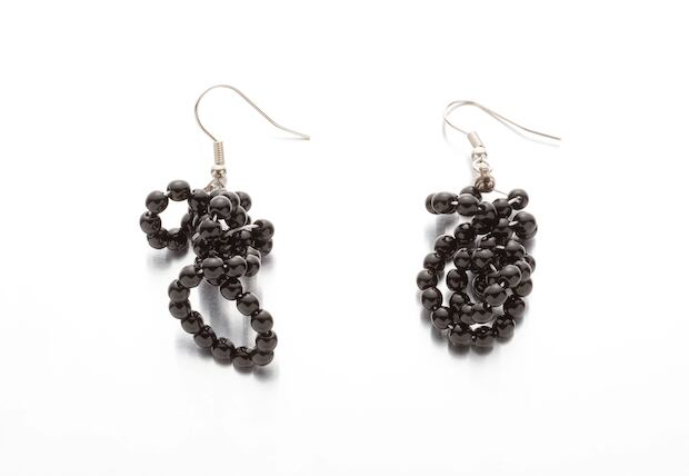 【Ricca (リッカ)】 ピアス/イヤリング ( ブラック)