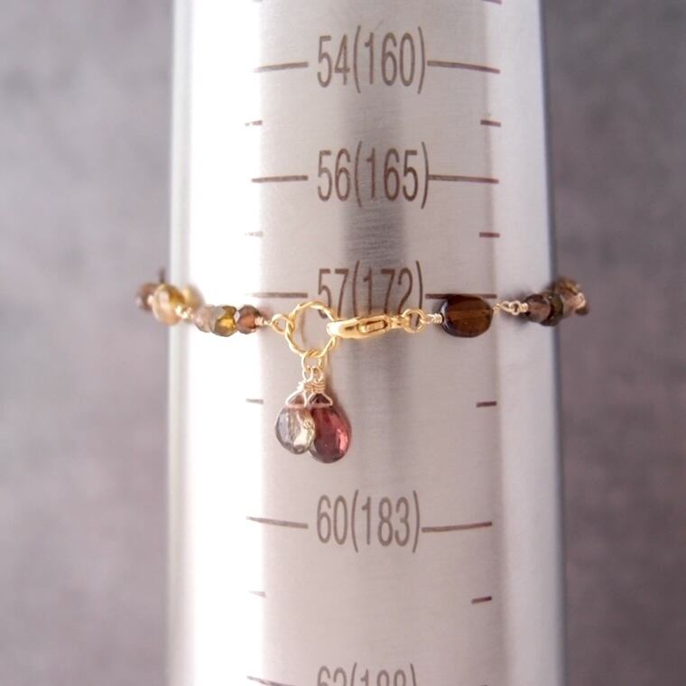 トルマリン長串ブレス 天然石インディゴライトトルマリン キューブカット マンテル