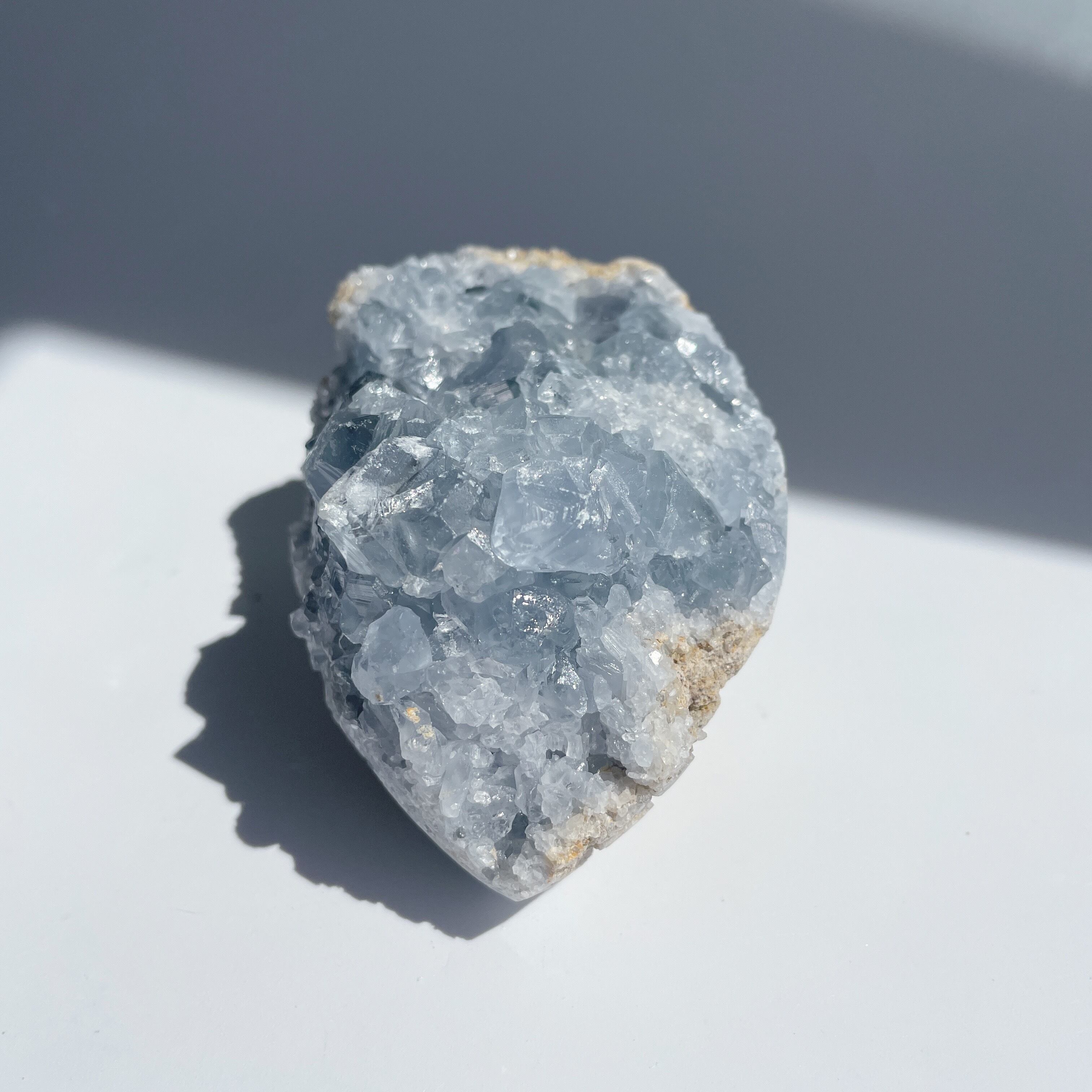 セレスタイト 卵型42◇ Celestite ◇天然石・鉱物・パワーストーン