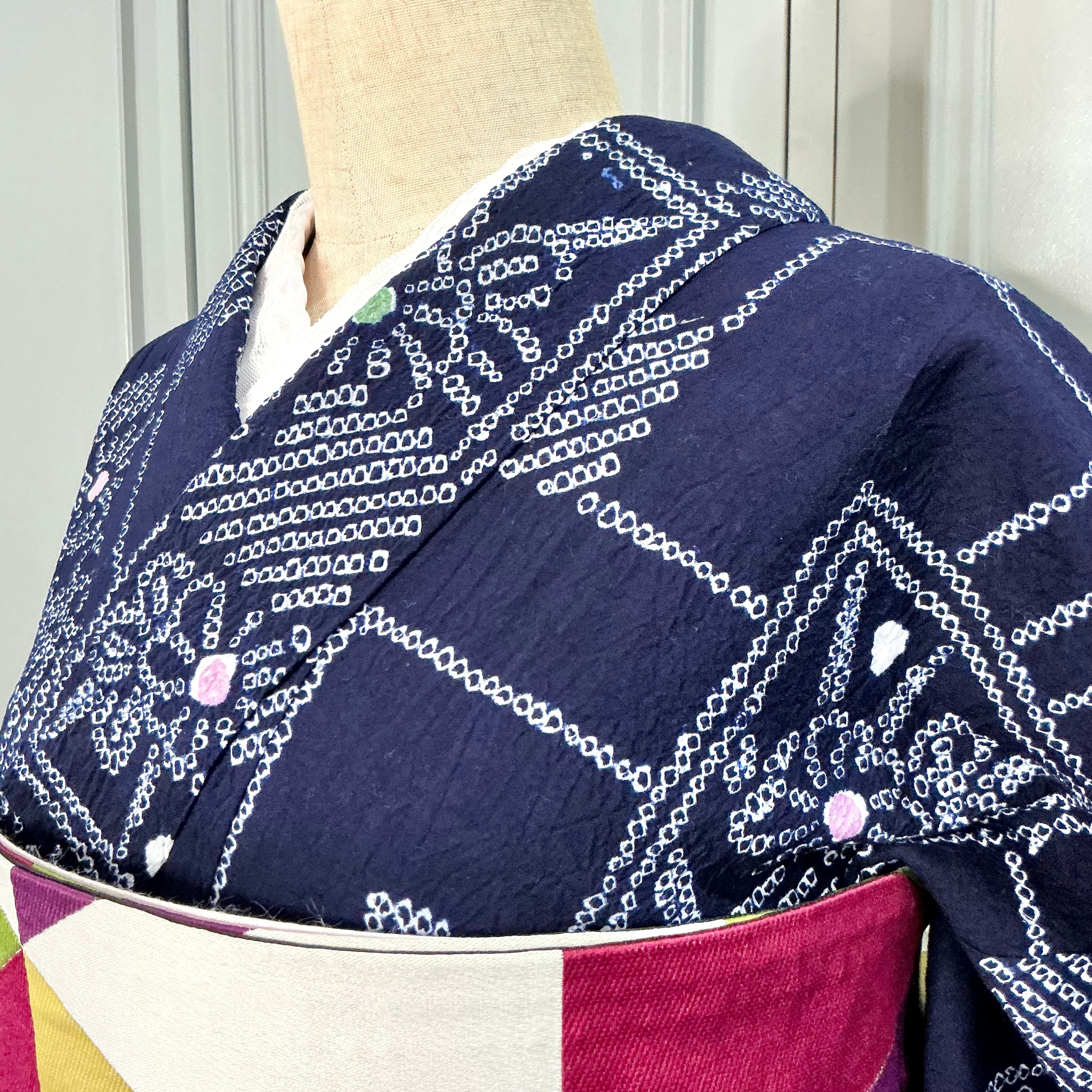 Navy Retro＊花 四角 ネイビー 紺 有松鳴海絞り浴衣 B715 | kimono tento