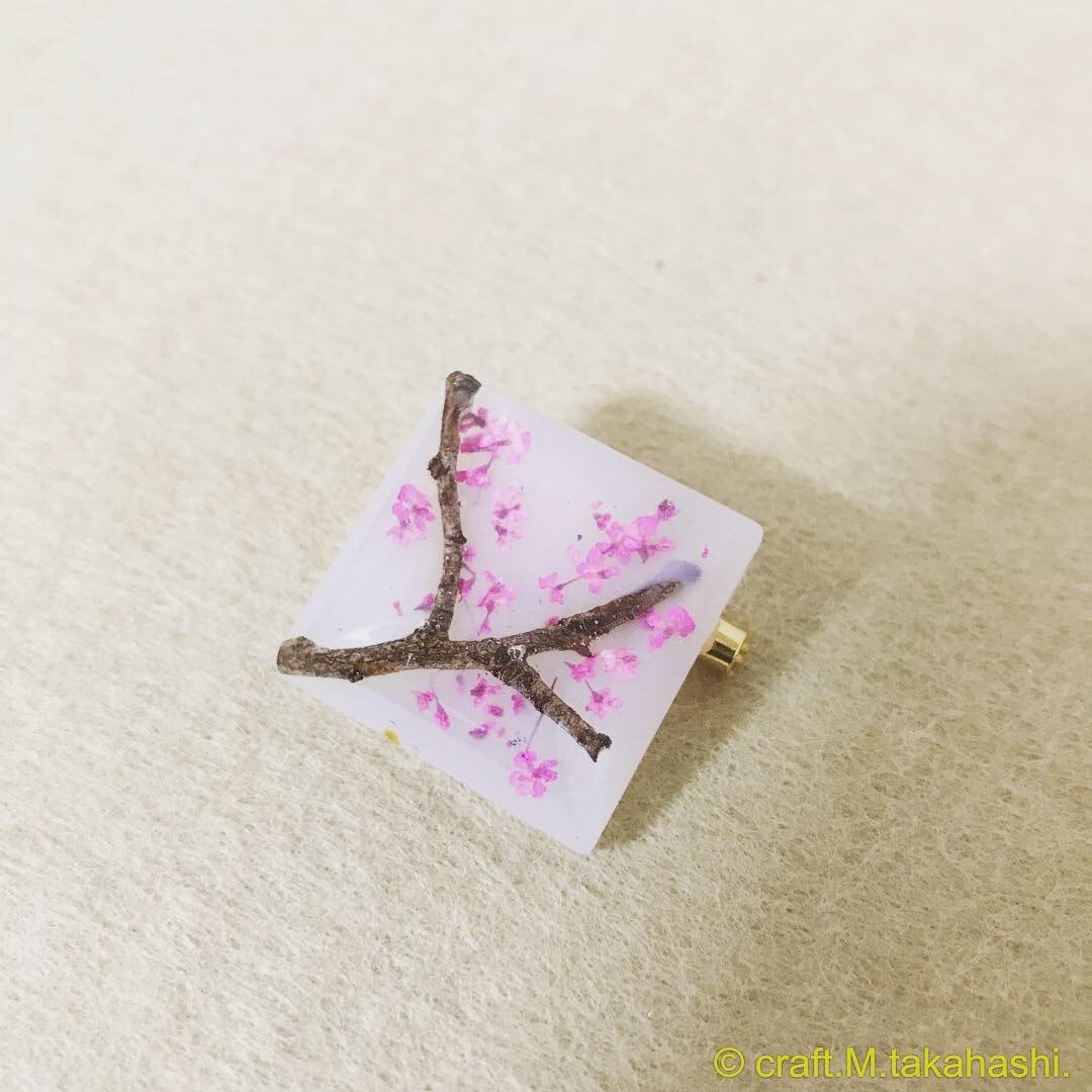 0092：【桜の木】 ブローチ 春 ドライフラワー 季節 四季 ピンク 桜 桃