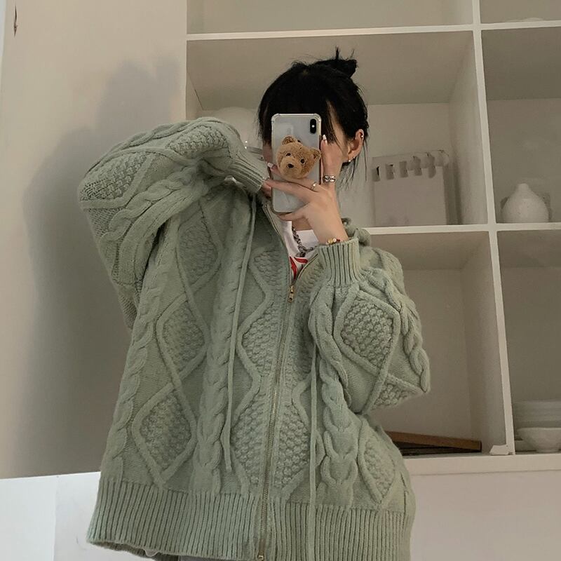 オータムウィンタースタイルジッパーフードセーター レディースルーズニットカーディガンジャケット トップス 秋物 冬物 萌量不足47111447695