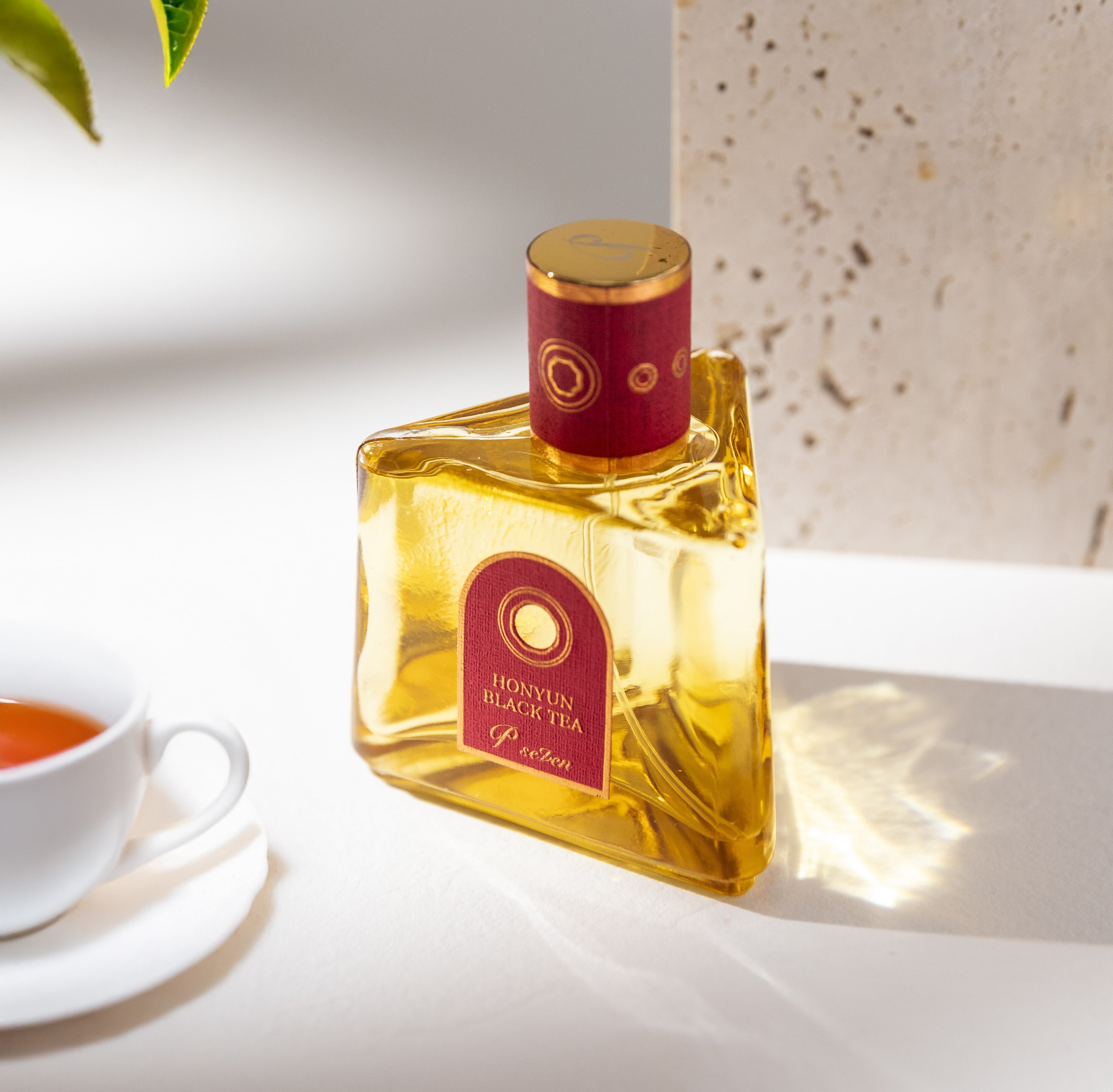 P.seven 台湾茶香水 玉香 オードパルファン 66ml 専用 韻香 HONYUN BLACK TEA オードパルファン 66ml | P.Seven茶香水