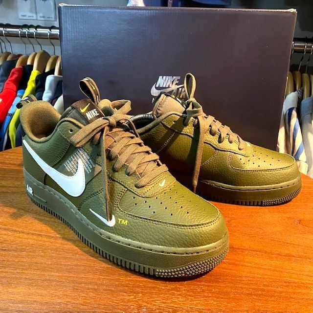 Nike Air Force 1 `07 LV8 Utility Olive | LuchaLibre 8
