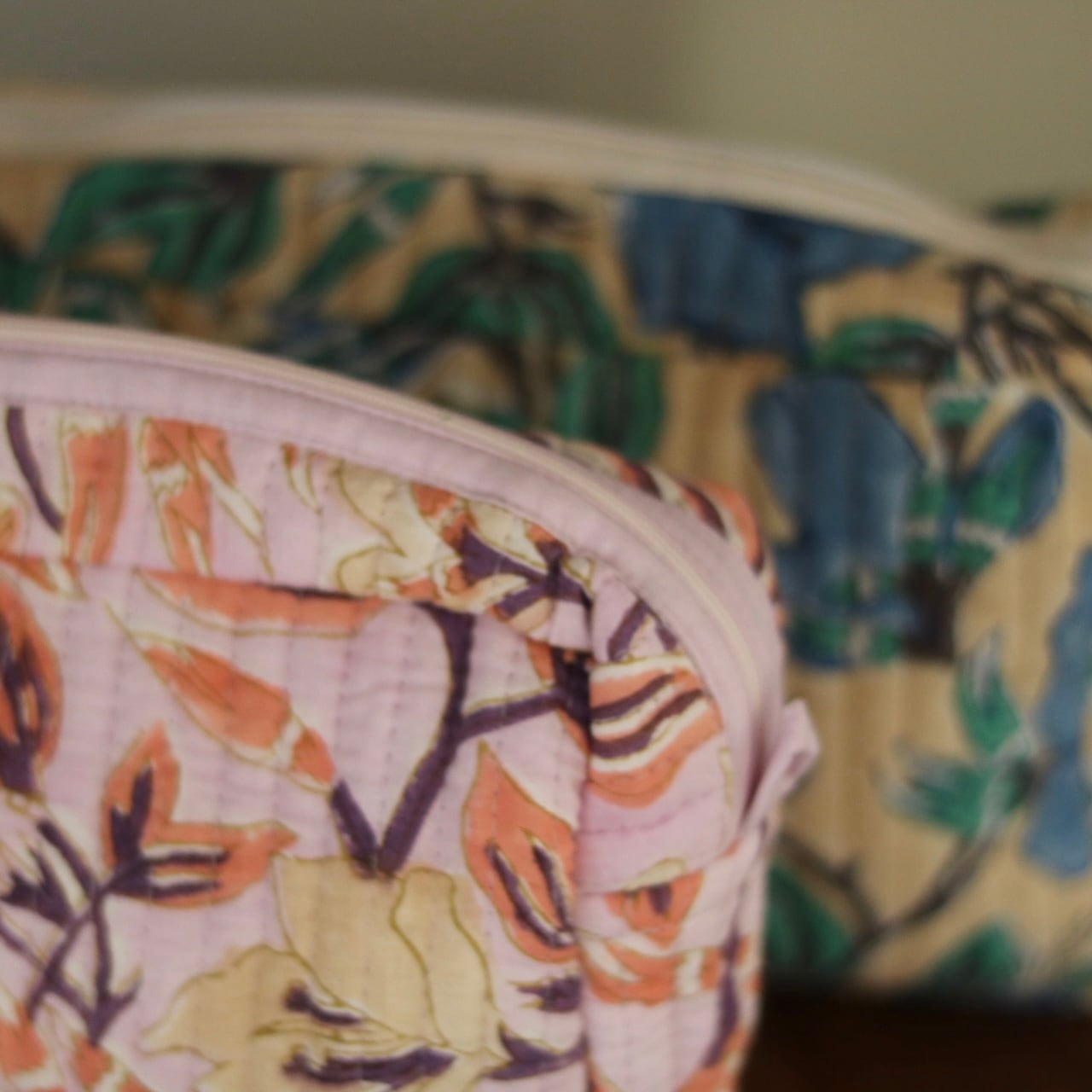 shesay ブロックプリント キルティングポーチ ブーケ | Zakka so-la