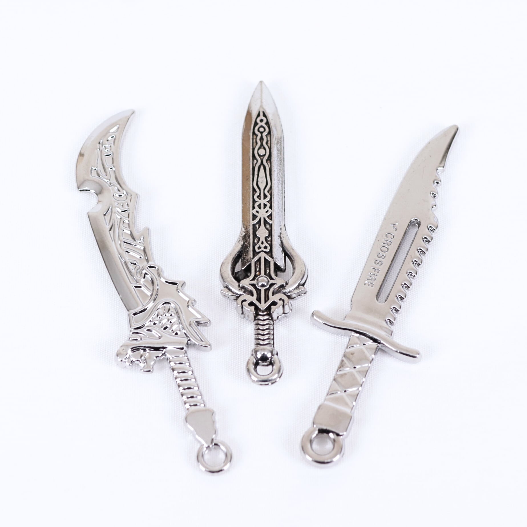 大刀 剣 ナイフ パーツ 武器 金属 02000072 ハンドメイド 装飾 飾り