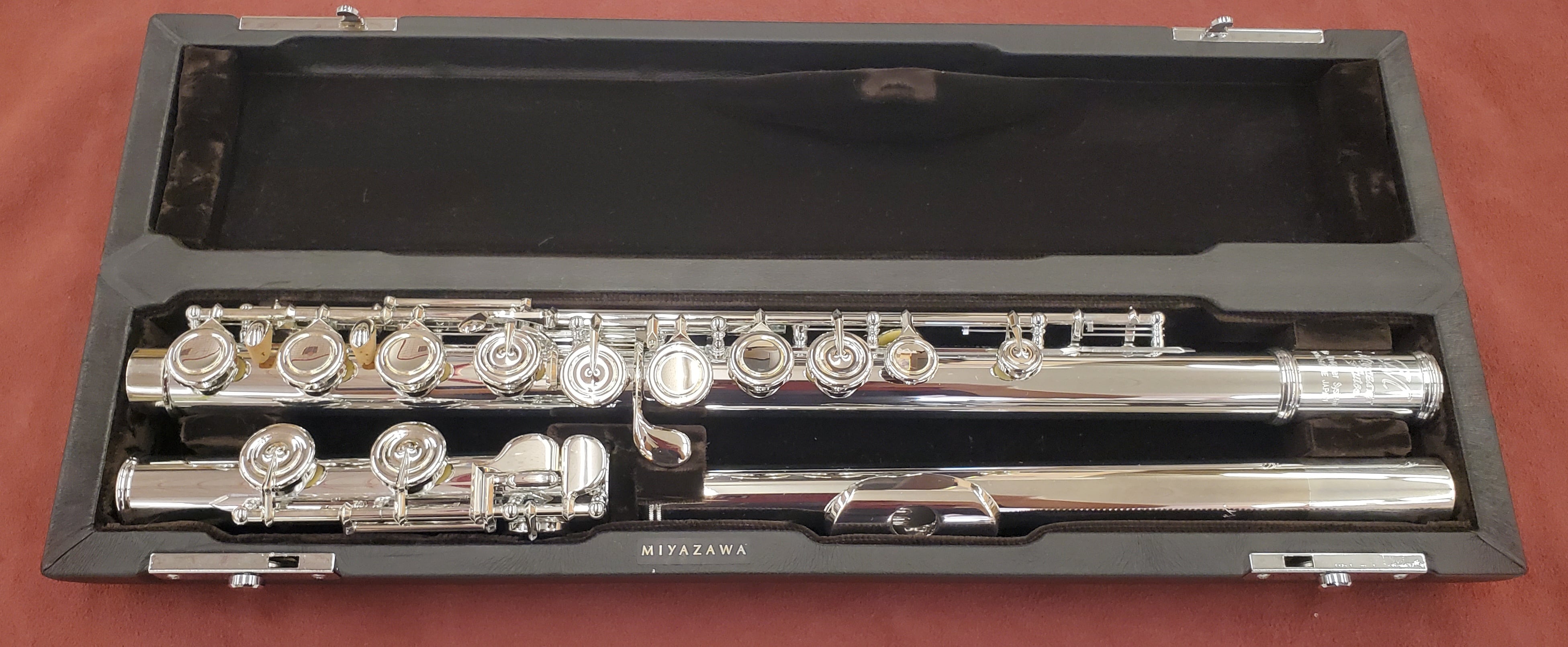 初めてのmy楽器に♬ 新品ミヤザワ フルート BR-102E | repairworks