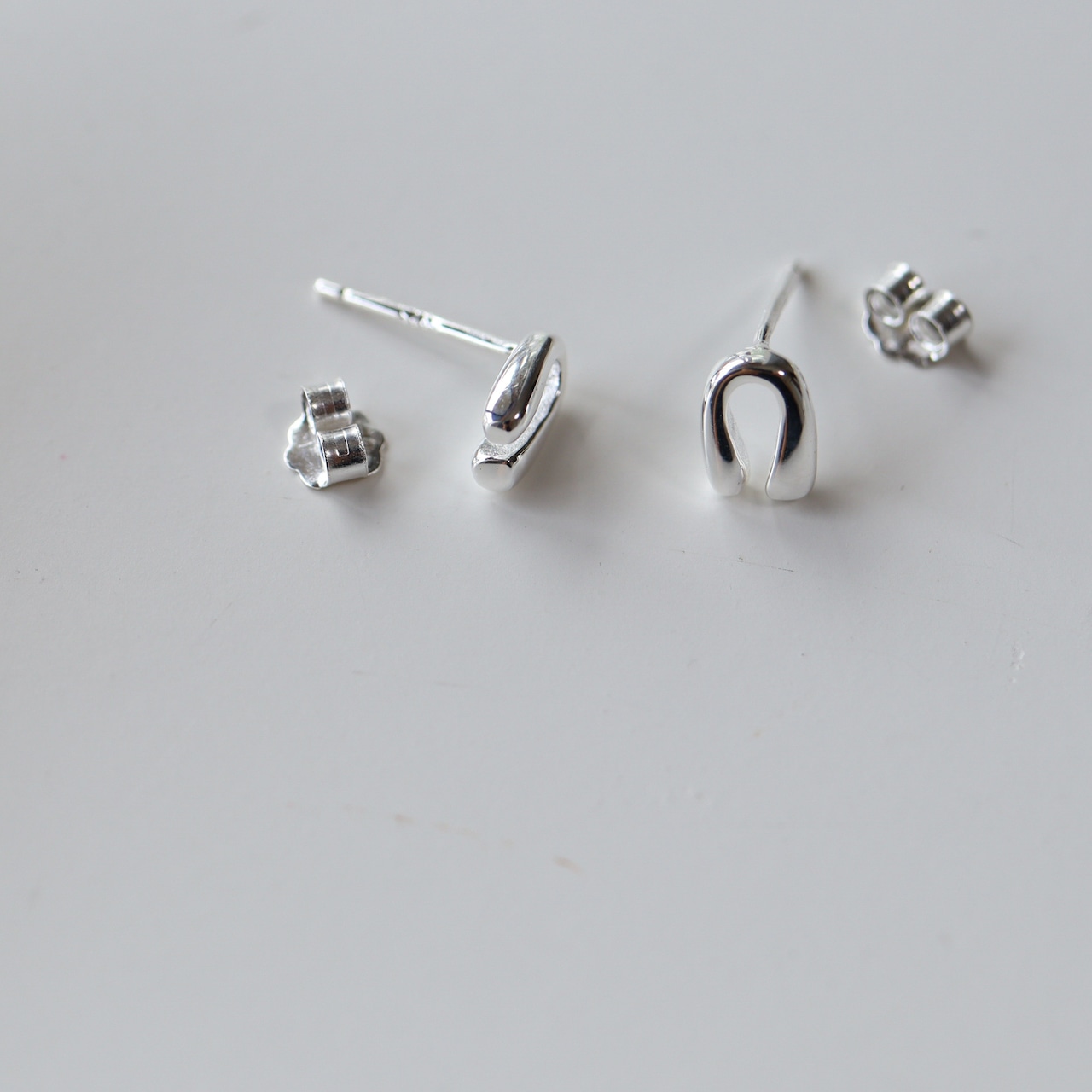 7/25(金)21時新作発売*silver925 mini horseshoe pierce