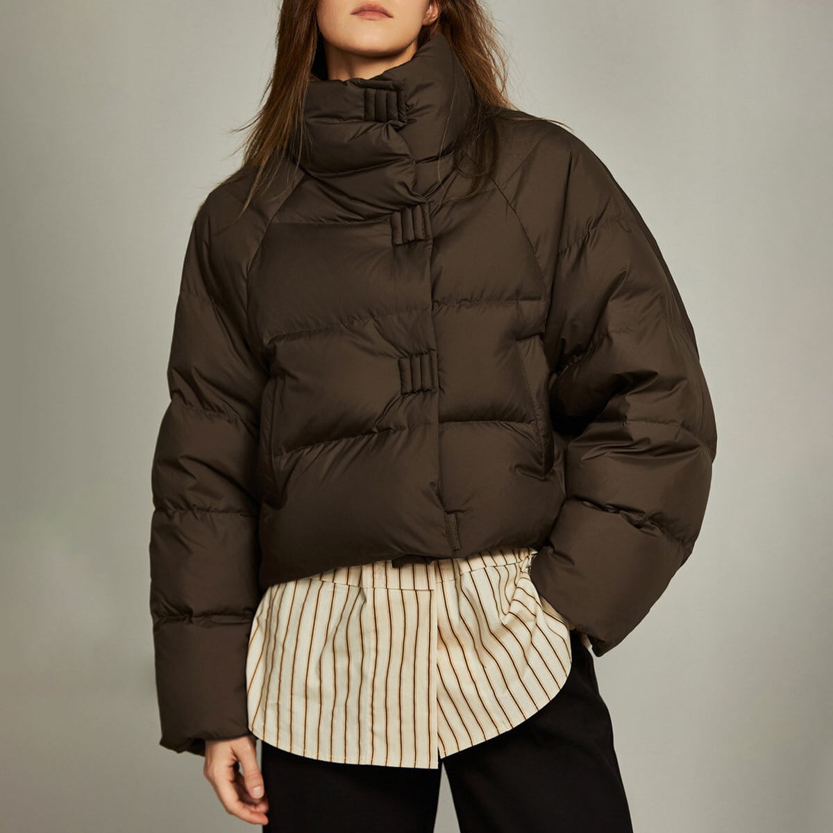 ショート丈 ダウン ジャケット 中綿 レディース 秋冬 韓国 防寒 保温 通勤 通学 きれいめ 大人 カジュアル おしゃれ ゆったり 暖かい キルティング アウター 厚手 大人可愛い 大人女子