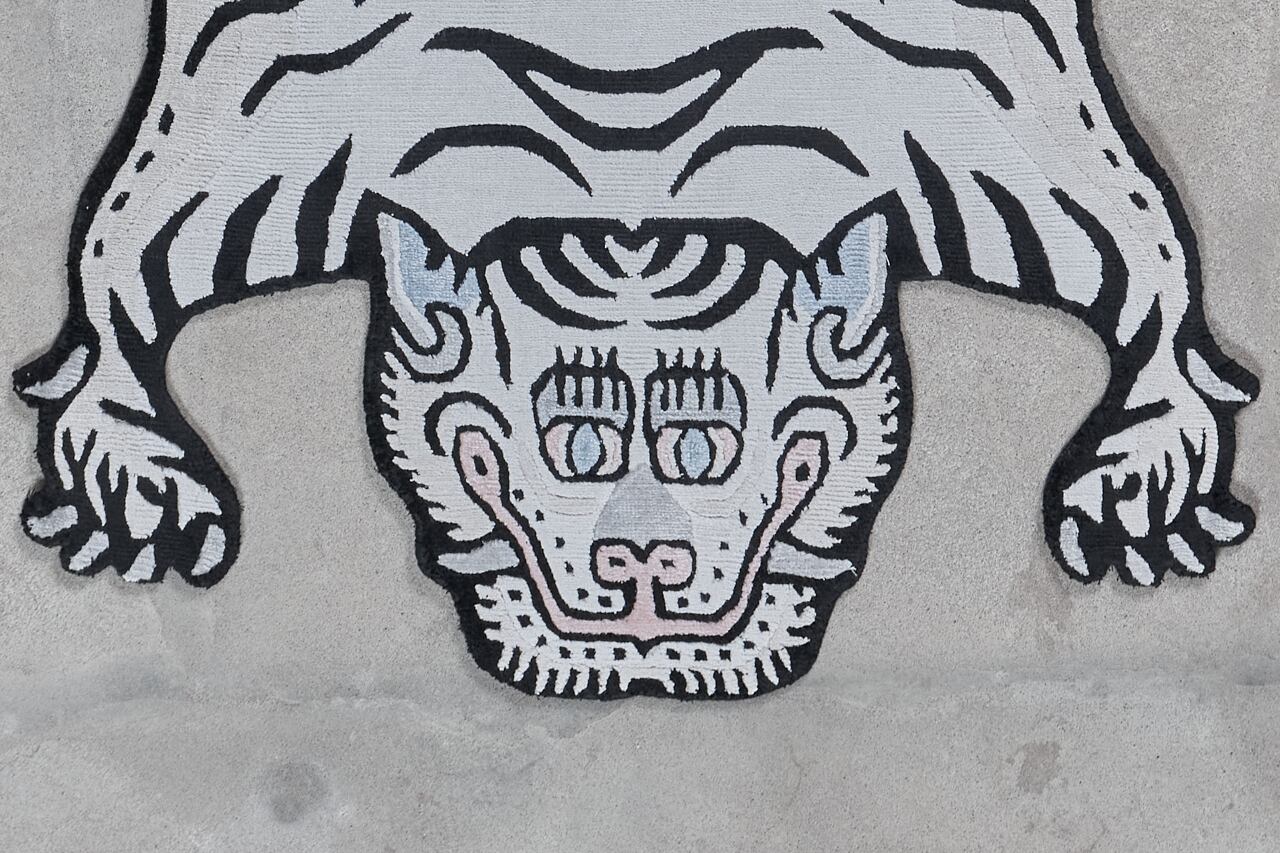 Tibetan Tiger Rug 《Mサイズ》 | SLOWTIGER