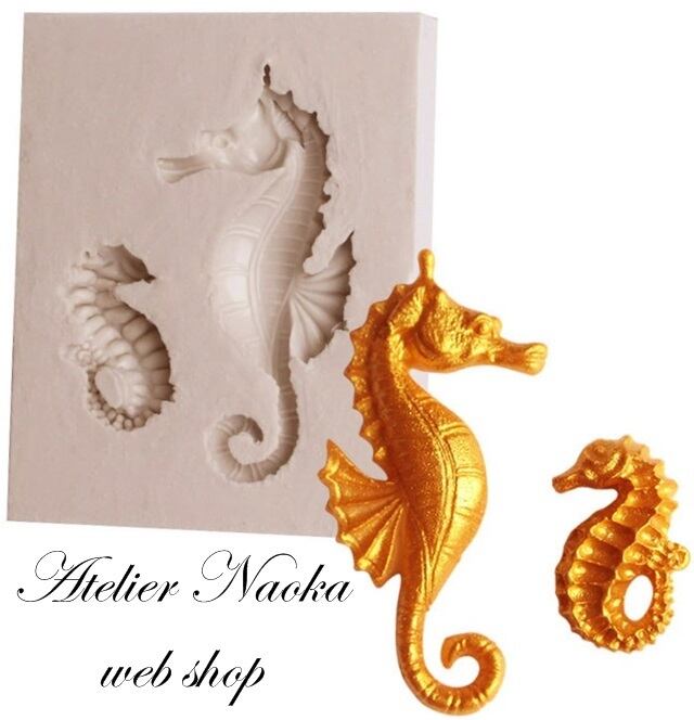 スワロフスキー☆廃番品☆タツノオトシゴ☆美品 スワロフスキー☆廃番品☆タツノオトシゴ☆美品