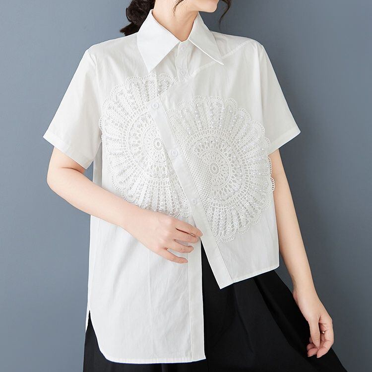 SOLID LACE FLOWER STITCH HALF SLEEVES ASYMMETRIC DESIGN SHIRT 2colors M-13030
