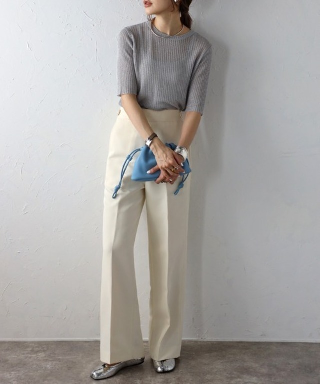 ハーフスリーブラメニット