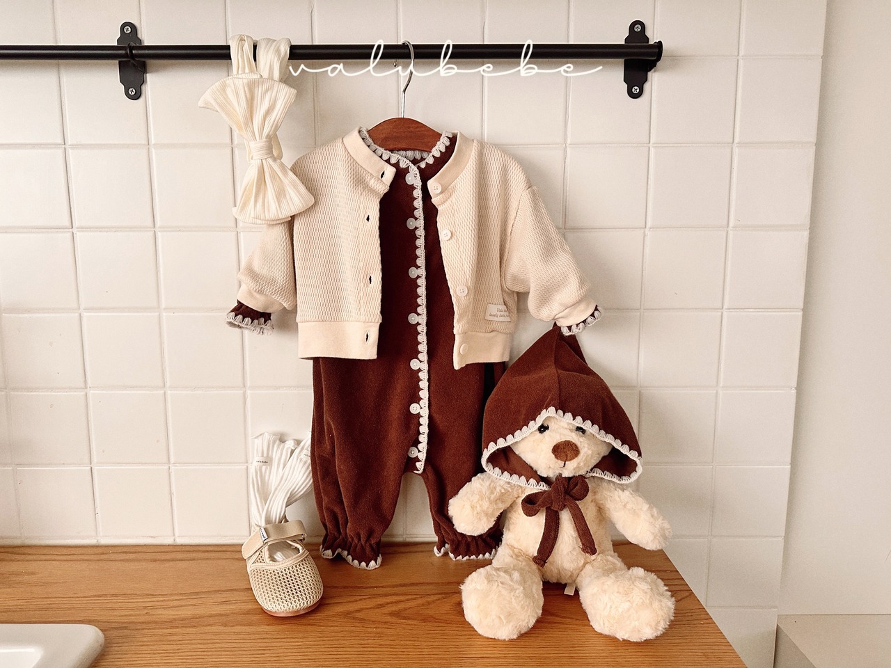 Valubebe 26/AP (Baby) Melo Baby Suit