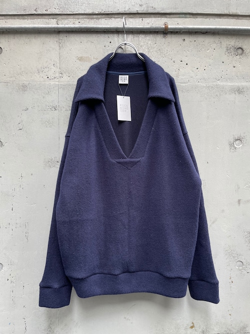 『RICE NINE TEN』COLLARED V NECK SWEATER / navy