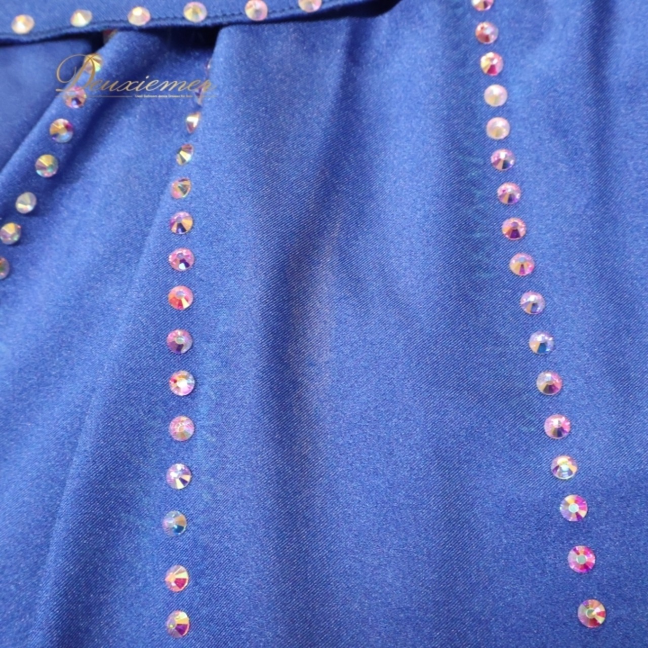 社交ダンス 衣装 ラテン ドレス ワンピース ラテンドレス 青 ブルー系 フリンジ デモ 競技 ダンス パーティ 発表会 おしゃれ デザイン 揺れる デモ用 競技衣装 発表会衣装 ステージ衣装 ラテンダンス ダンスウェア 競技用衣装 パーティードレス フリンジドレス レディース