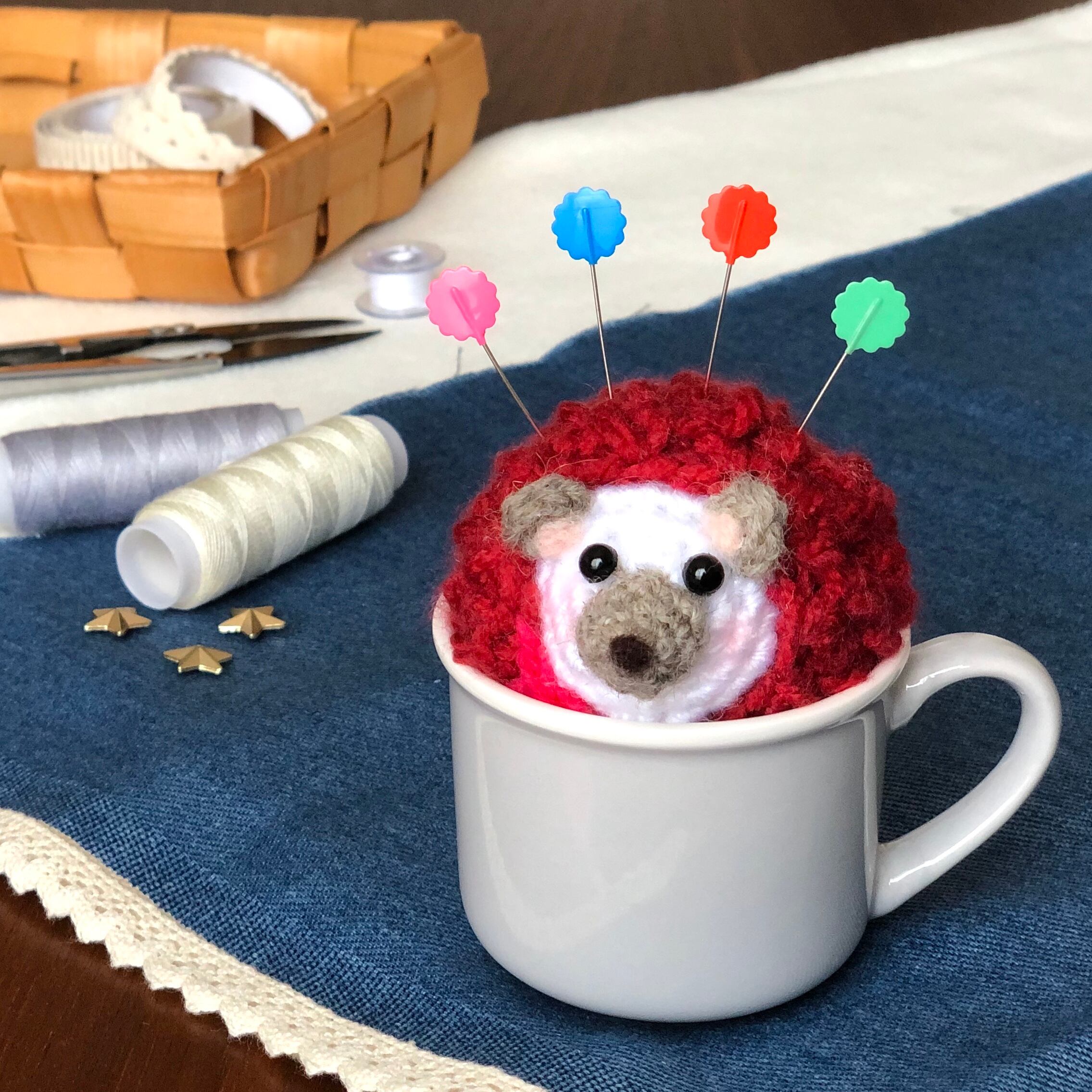 はりねずみ ピンクッション インスタ映えにかわいい ハリネズミ 編み