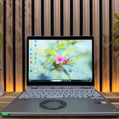 ☘SIMフリー&i7搭載‼️レッツノートQV1☘メモリ16GB☘SSD512GB☘️タッチパネル式☘第11世代☘️ノートパソコン