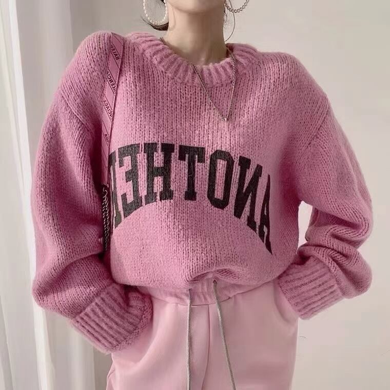 ロゴ入りビッグシルエットニット　AJ66123-9393