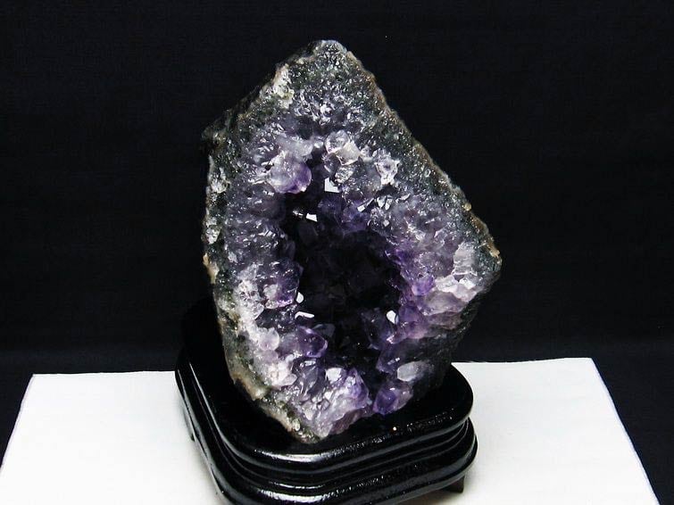 2Kg アメジスト クラスター ウルグアイ産 紫水晶 アメシスト 原石