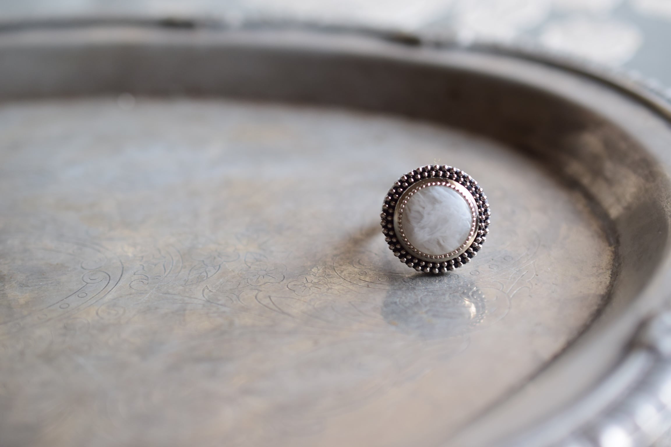 SOLD！アンティーク絵画の額縁ring | Oki