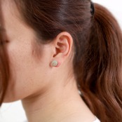 K10YG コインモチーフにダイヤモンドがキラリ！！耳元からちらっと覗く氷翡翠ピアス coin diamond A貨翡翠 jd_mm1124