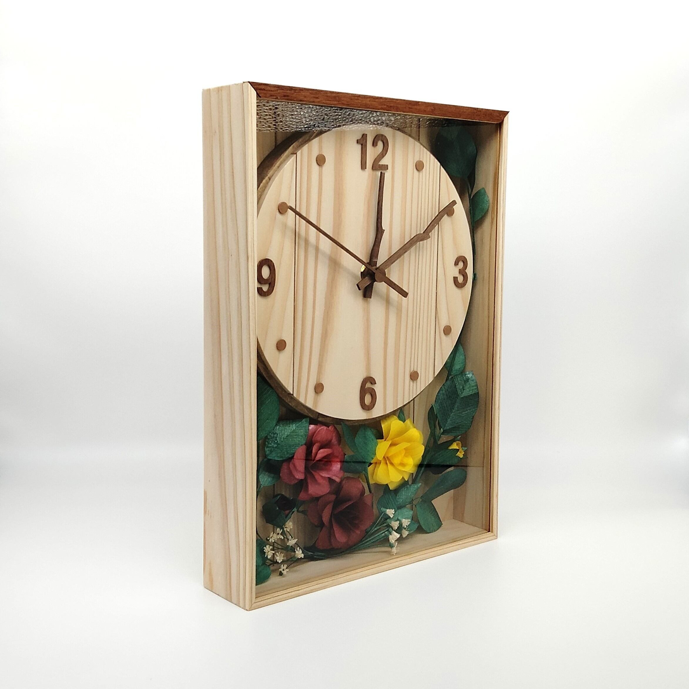 木製の花 壁掛け時計 薔薇のアレンジ（A4サイズ） Wooden Flower