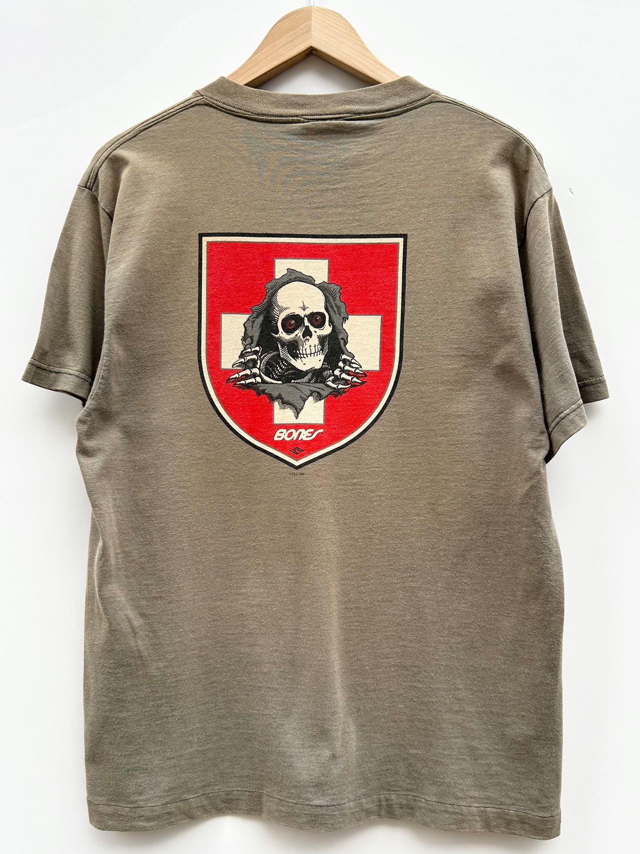 90s BONES "Skull" Tee Size M