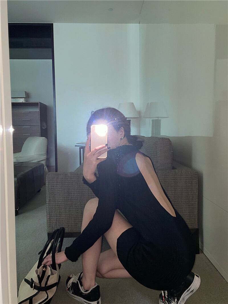 ニットドレス ブラックバックレスショートスカート スプリングスリムウェスト ロング 春物 ブラックストロベリース59920701939