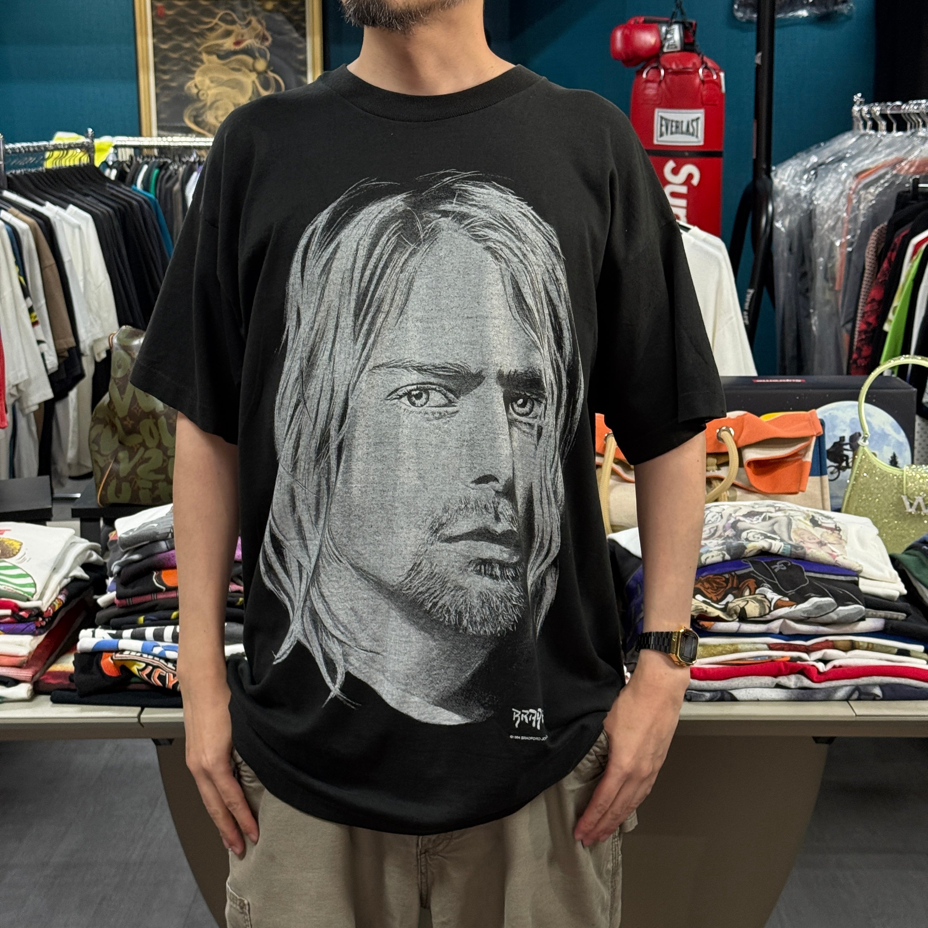 KURT COBAIN】カートコバーン 