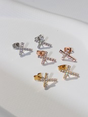Cross zirconia pierce