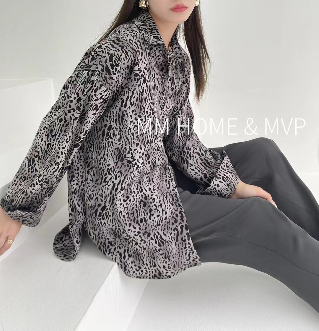 アニマルプリントブラウス　AJ42441-2085