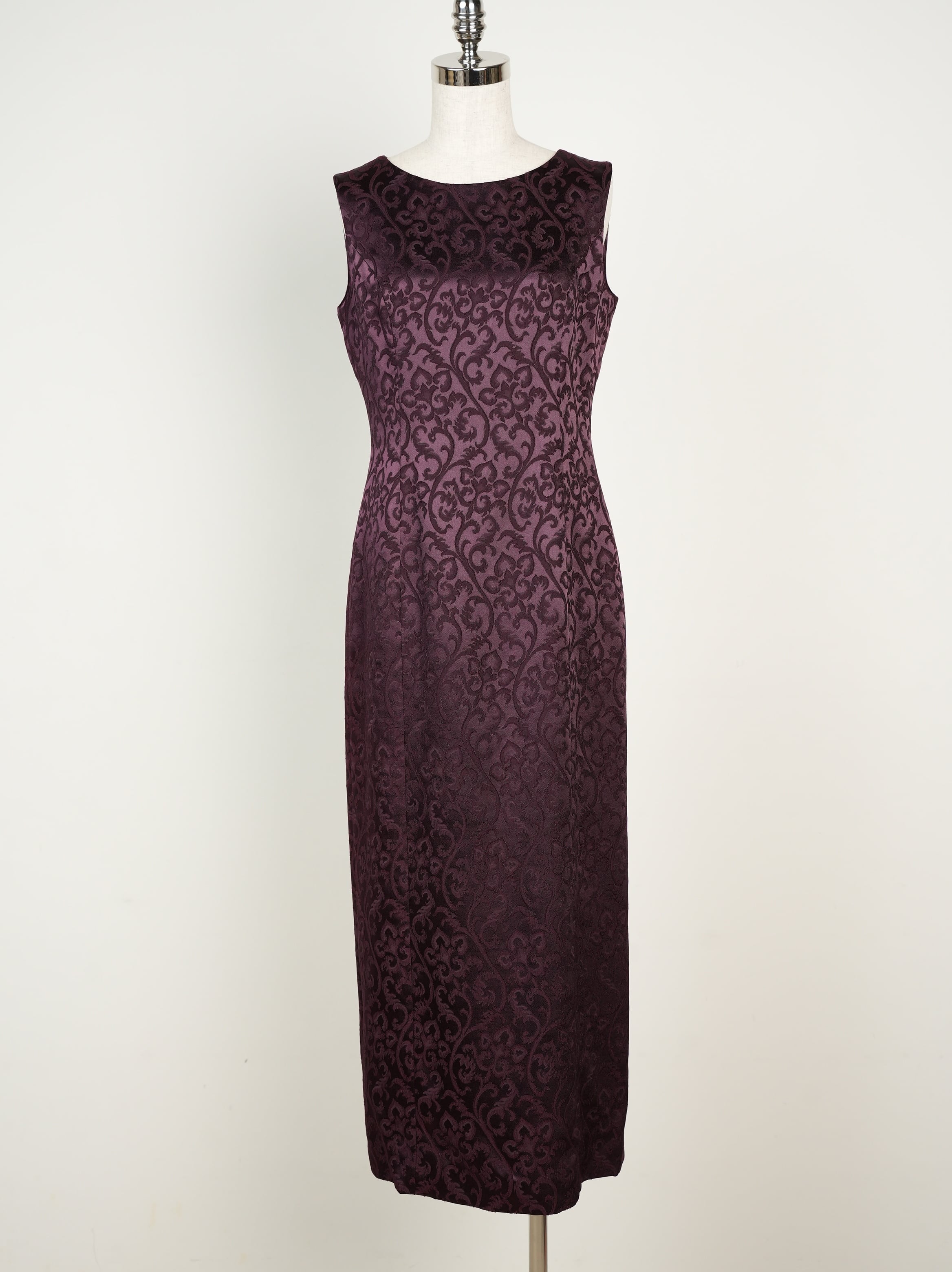 GIVENCHY | Raum Vintage
