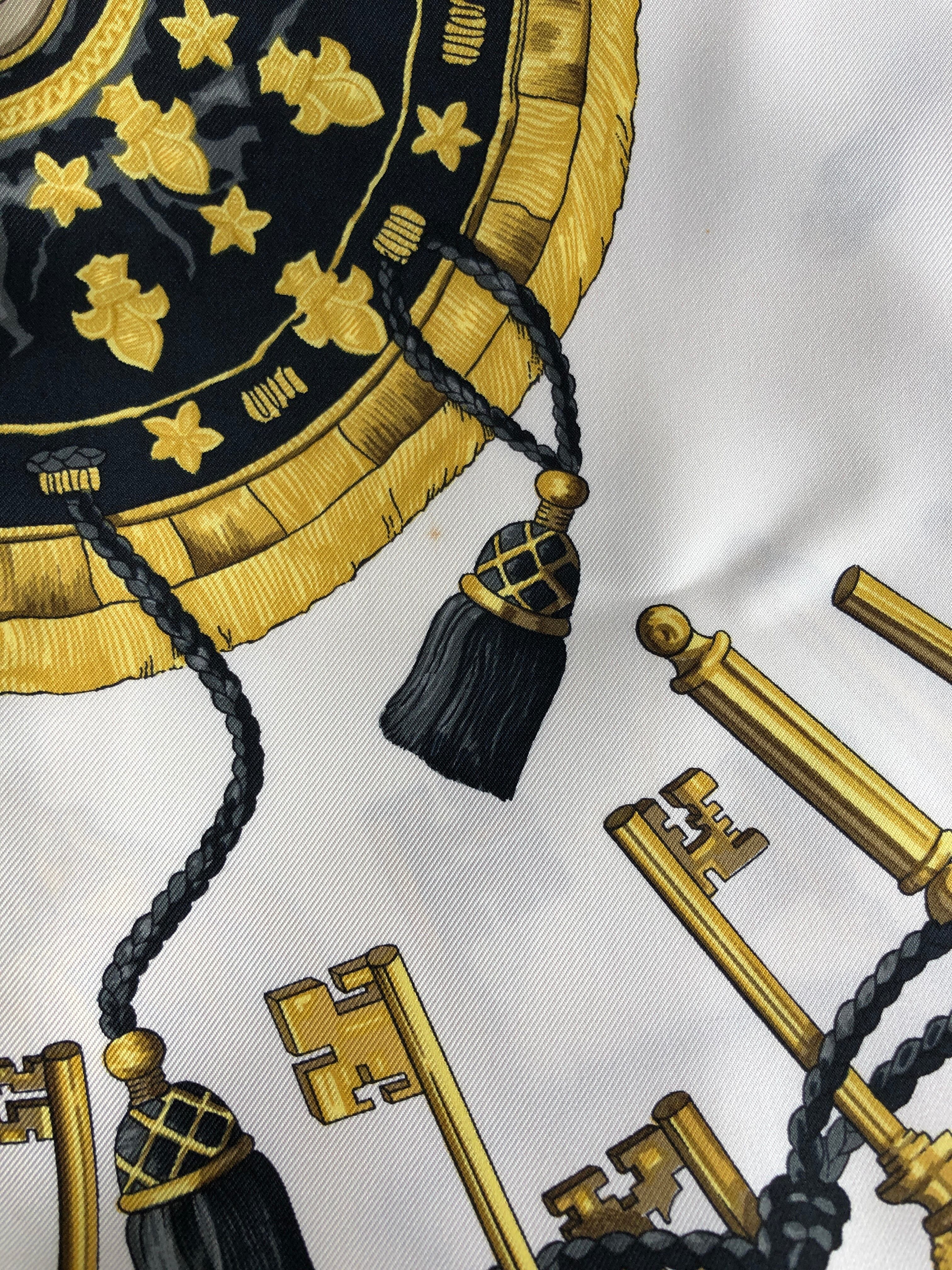 HERMES エルメス カレ90 スカーフ ブラック×ホワイト キーモチーフ