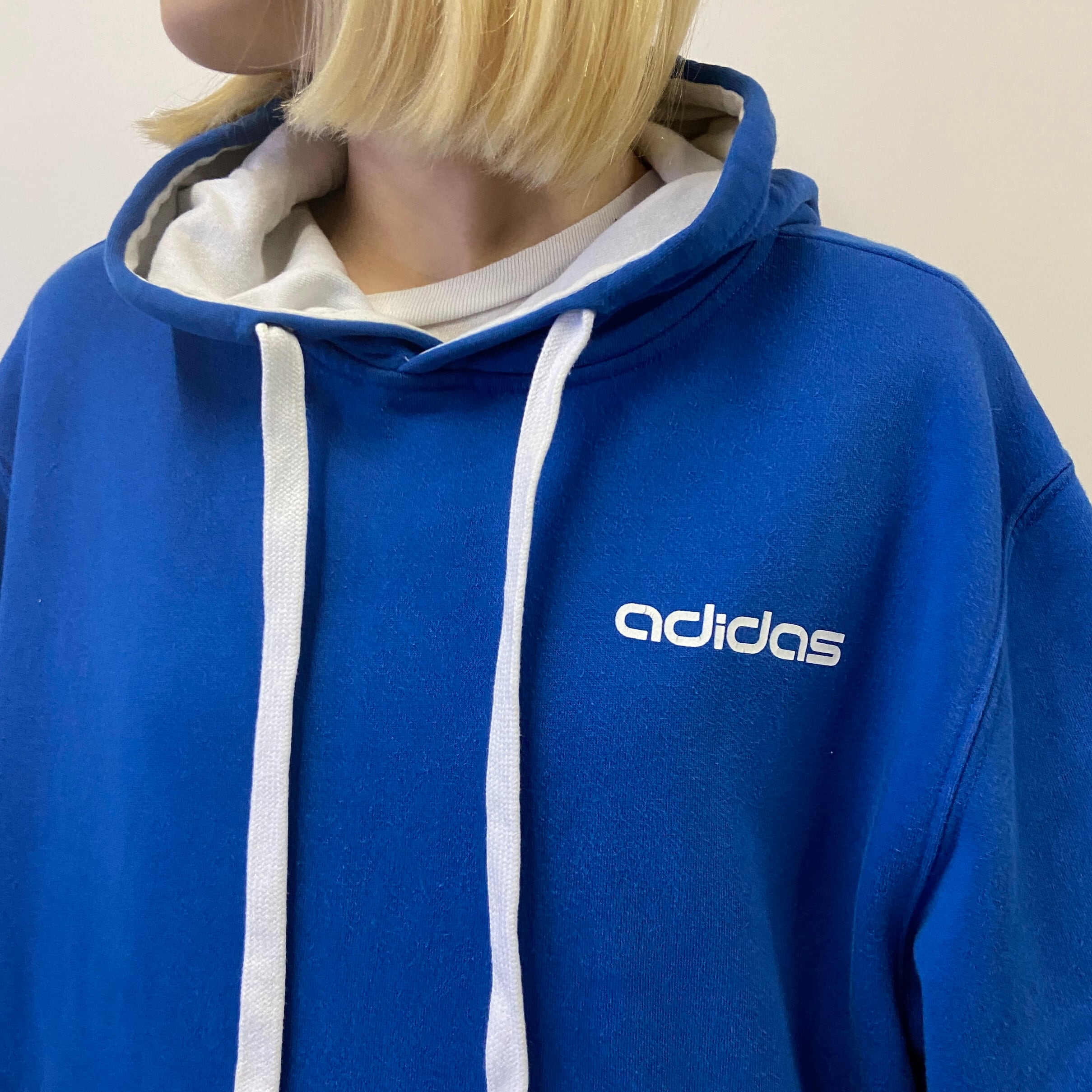 adidas アディダス ワンポイントロゴ プリント スウェットパーカー