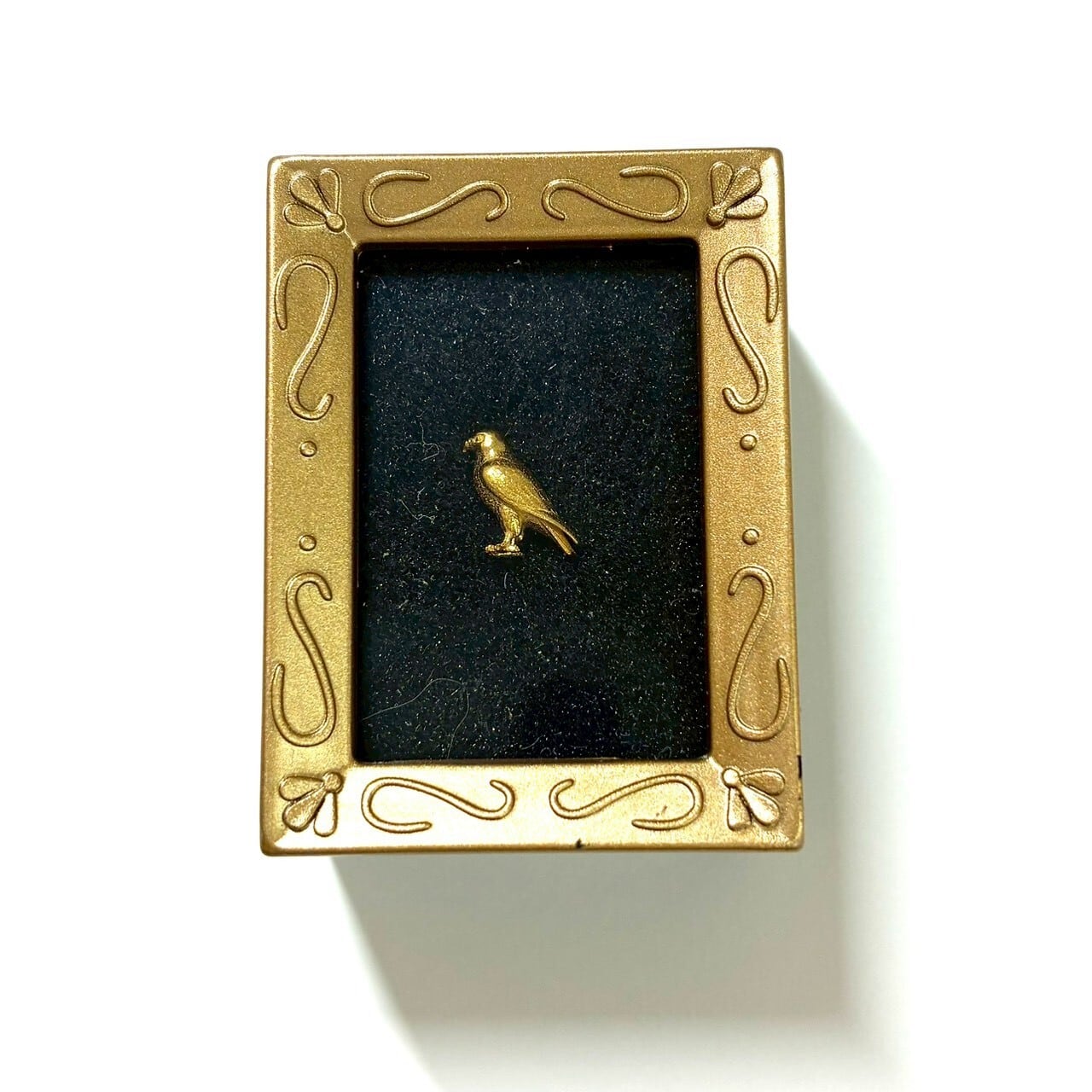 純金の鷹 ペンダントトップ 約1グラム JUNGOLD 指先サイズの芸術品