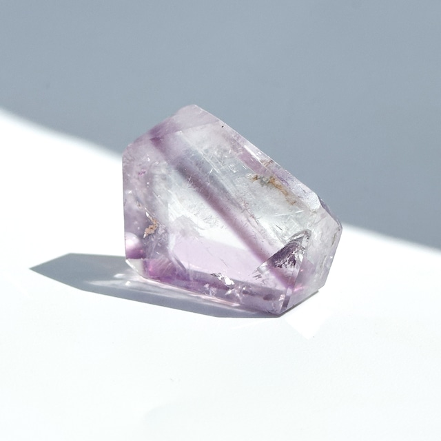 バイーア産ファントムアメジスト フリーフォーム83◇ Phantom  Amethyst ◇天然石・鉱物・パワーストーン・インテリア