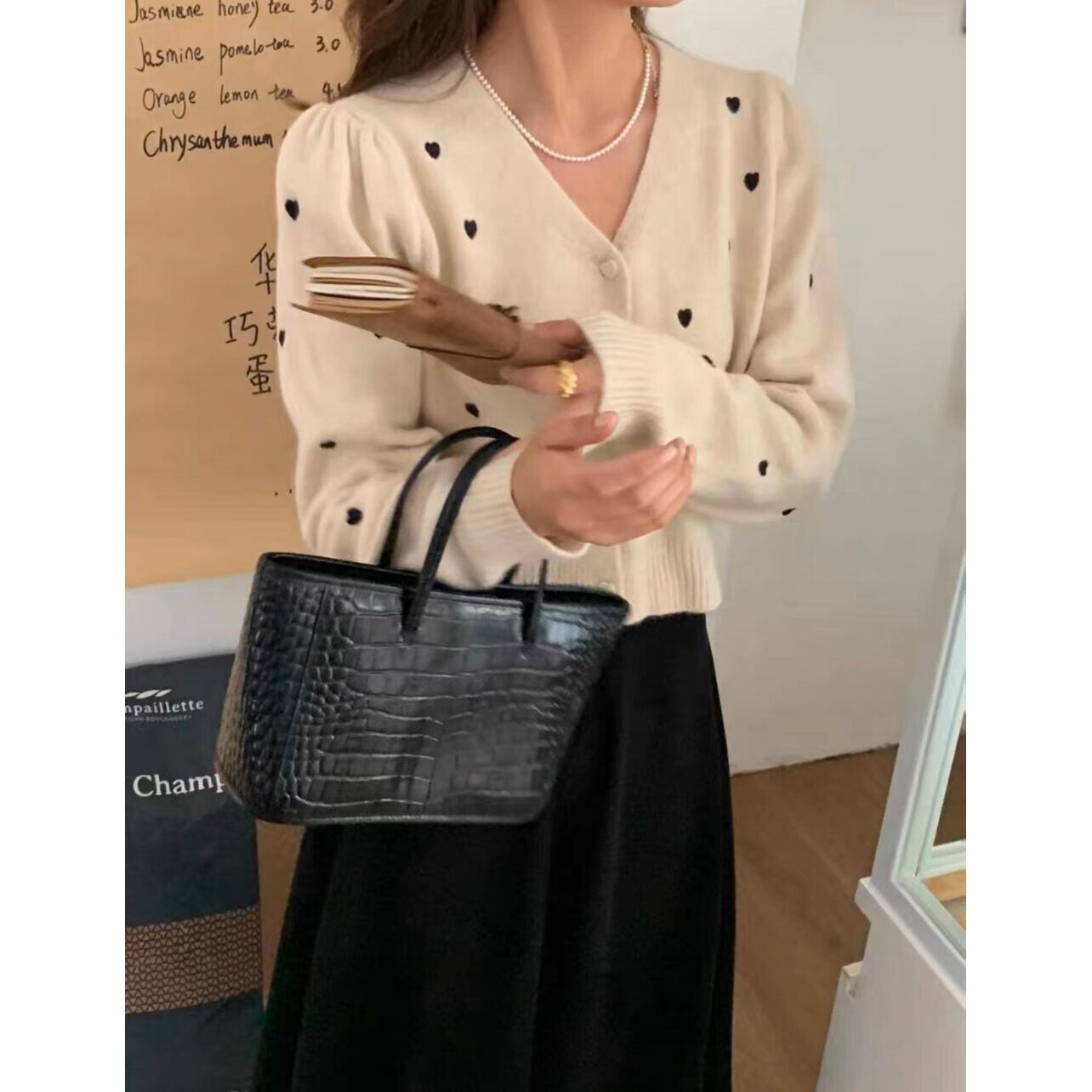 ◆予約◆ハートパターンショートカーディガン(ご注文から1-2週間程でお届け)