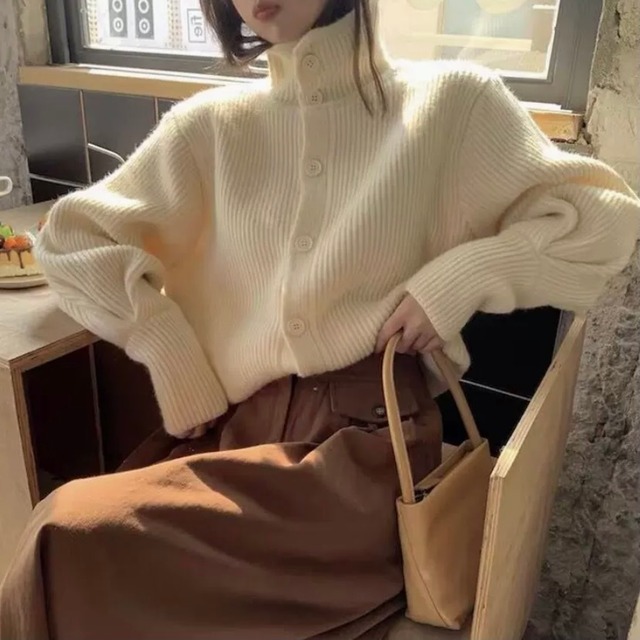 アウター セーター
 カーディガン 袖あり
 長袖 ハイネック ワイド 前開き 厚手 かわいい
 大人可愛い
 シンプル
 カジュアル
 大人
 おしゃれ
 お洒落
 大人可愛い
 こなれ感
 ラフ
 キュート 無地 秋
 冬 10代
 20代
 30代
 40代
 50代
 レディース オフィス
 通勤
 学生
 通学
 デート
 お出かけ
 公園デビュー
 休日
 アウトドア 着回し
 普段使い
 重ね着
 暖かい
 防寒 S
 M
 L
 XL
 大きいサイズ ホワイト
 ブラック
 レッド
 グレ