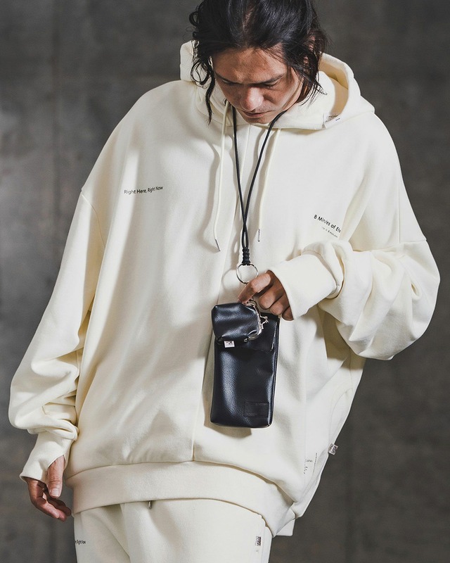 【GLIMCLAP】ポイントグラフィック スウェットフーディー　(192-057-gla-cf)